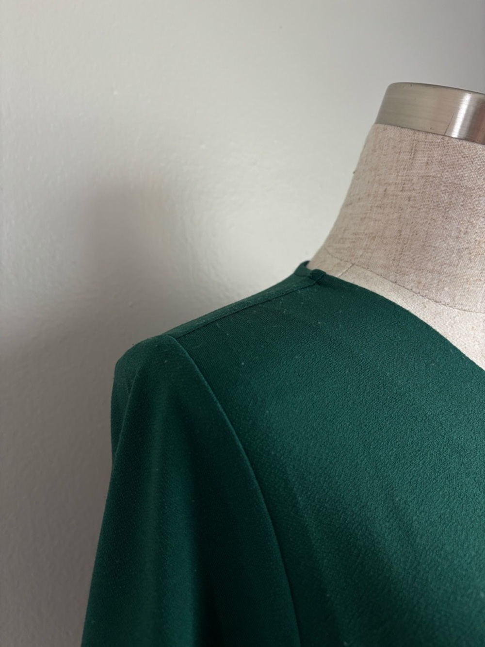 Michael Kors Women's Dark Emerald Blouse Top - Picture 4 of 7